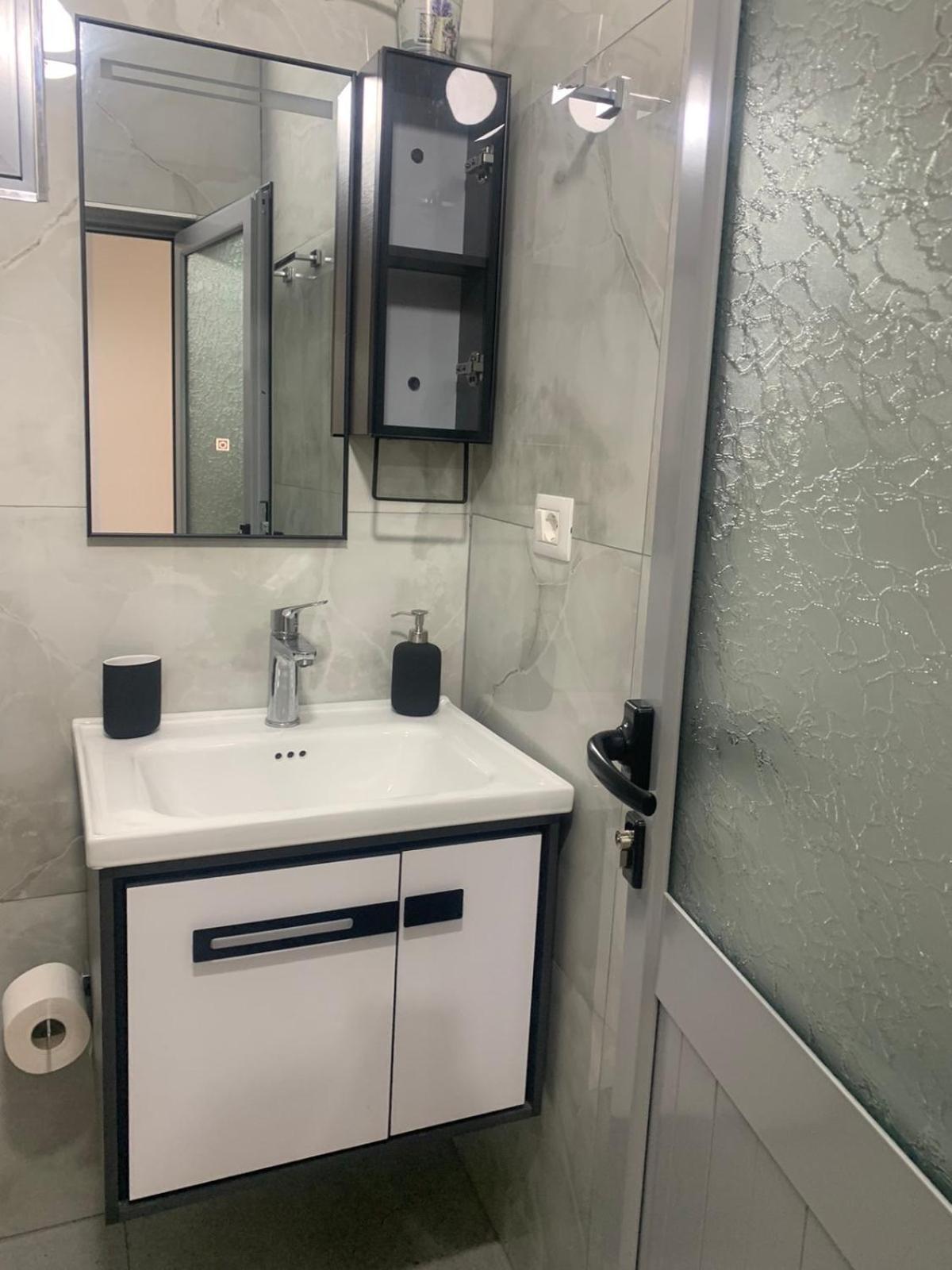 Qeparo View Rooms المظهر الخارجي الصورة