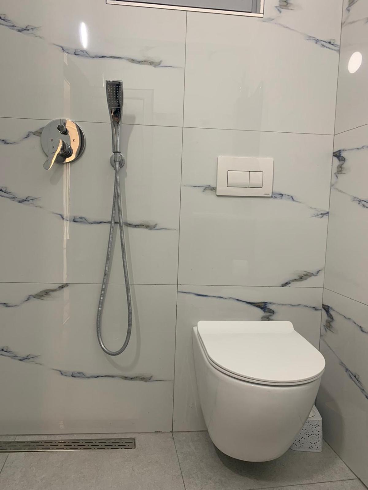 Qeparo View Rooms المظهر الخارجي الصورة